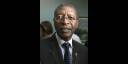 Excelentísimo Señor Pakalitha Bethuel Mosisili, primer ministro del Reino de Lesotho