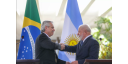 Alberto Fernández felicitado por Lula