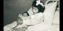Lina y su hijo recién nacido