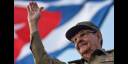 Presidente de Cuba felicita a Raúl Castro