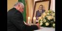 Díaz Canel rinde homenaje a Sam NUjoma