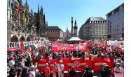 Los trabajadores marcharon para reivindicar sus derechos