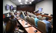 Encuentro de Miguel Díaz-Canel con expertos y científicos asociados al tema de la Salud