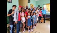 Jóvenes artistas holguineros llevaron música, juegos y alegría a los pequeños. 