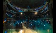 Mamá Estoy Brillando conectó con la juventud en el Teatro Sauto