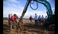 Díaz-Canel visitó las obras del parque solar fotovoltaico La Sabana, en las afueras de Bayamo