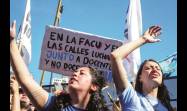 Los estudiantes de las facultades de Filosofía y Letras, y de Sicología de la Universidad de Buenos Aires (UBA) fueron los primeros en pronunciarse