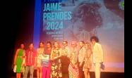 Brenda Shakira Castillo Rúa ganó el Gran Premio Jaime Prendes 2024 con su obra «Pequeñas riendas»· en el 8vo. Salón de Fotografía «Otra Isla».