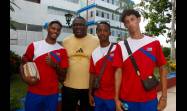 Mijaín López con una representación de la delegación cubana que asistirá a los Juegos Panamericanos Júnior