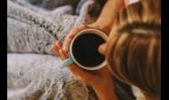 Descubren inesperado efecto de la cafeína en el sueño