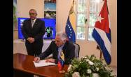 Díaz-Canel firma libro de condolencias por terremotos en Venezuela