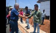 Miguel Díaz-Canel en la comunidad «Los Tamarindos»