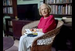 María Elena Llana