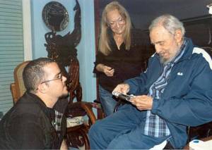 Randy Perdomo García durante su encuentro co Fidel.