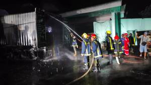 riesgos de incendios por almacenamiento de combustible en tanques IBC.jpg