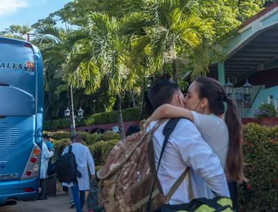 Jóvenes trabajadores de la salud