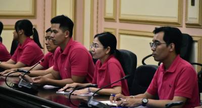 Encuentro de jóvenes diputados cubanos con representantes de la Unión de Jóvenes Comunistas de Ho Chi Minh