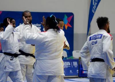 Oro en judo por equipos para Cuba en San Salvador 2023