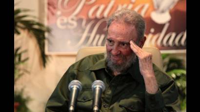 Fidel asistió al Memorial José Martí de la capital cubana