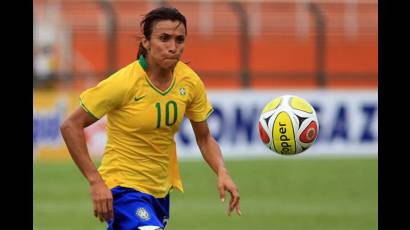 Atacante brasileña Marta