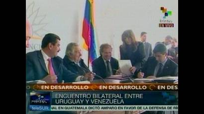 Venezuela y Uruguay