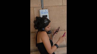 Prevén aumento de líneas telefónicas en Cuba