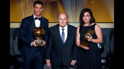 Cristiano Ronaldo y Nadine Kessier