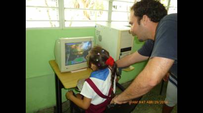 Omar Correa y su equipo en el Centro Vertex