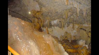 Las galerías y pasadizos de las Cuevas de Bellamar