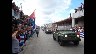 La aparición de la Caravana de La Libertad por los Elevados de Ciego de Ávila