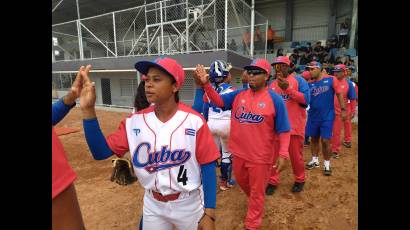 Equipo cubano femenino de softbol
