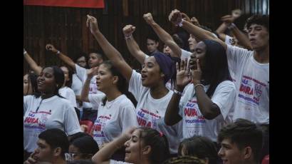 La respuesta de los jóvenes no se hace esperar cuando se les convoca y dentro del pueblo hay mucha juventud de vanguardia que puede crecer a las filas del Partido, se dijo en los debates del 7mo. Pleno del Comité Central de la organización.