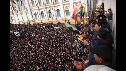 Frustrado el golpe de estado en Bolivia