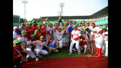 Las Tunas se coronó campeón en la Serie nacional 63