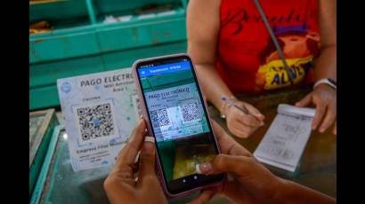 Pago electrónico por transfermovil en Cuba.