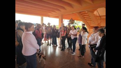 Visita de integrantes de la Cooperativa Social Arcobaleno de Turín, Italia, a obras sociales del Proyecto Quisicuaba