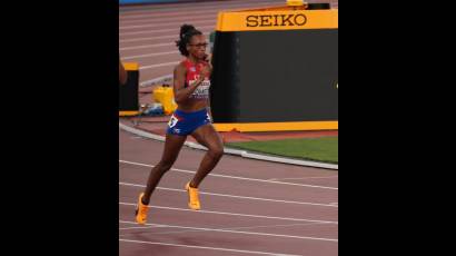 Roxana Gómez culminó sexta en la final de los 400 metros planos