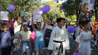 Infantes camagüeyanos coparon el histórico Casino Campestre