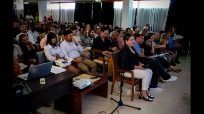 Holguín potencia diálogos económicos e inversionistas 