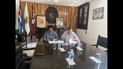Universidad de La Habana y empresa mixta BioCubaCafé S.A. firman convenio de colaboración