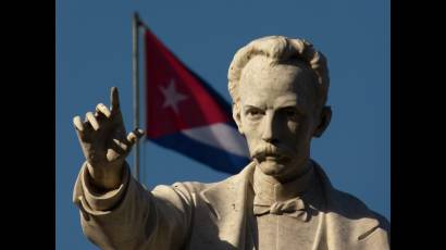 Academia Cubana de la Lengua homenajea a Martí