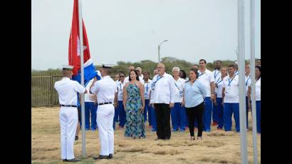 Izaje de la bandera cubana en Barranquilla