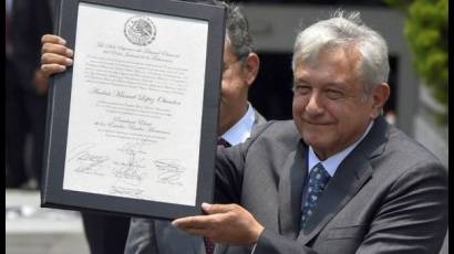 Tribunal electoral oficializa a López Obrador como presidente