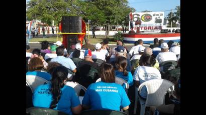 Celebran en Isla de la Juventud acto por el Aniversario 60 de la Revolución.