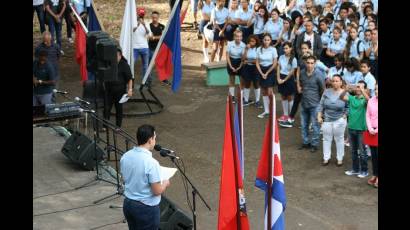 A nuestros estudiantes de la Enseñanza Media