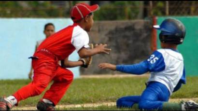 La Federación Cubana asumió el compromiso de crear una Liga Pequeña nacional