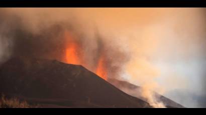 Vista de la erupción en el Volcán Cumbre Vieja de La Palma