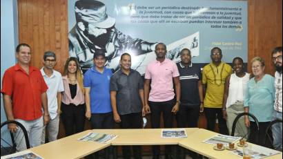 Visita el secretario de juventud de Angola el diario Juventud Rebelde