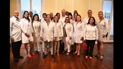 Encuentro de colaboradores de la salud que laboran en Belice con el Presidente cubano Miguel Díaz-Canel Bermúdez