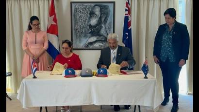 Cuba y Australia firman acuerdo sobre béisbol